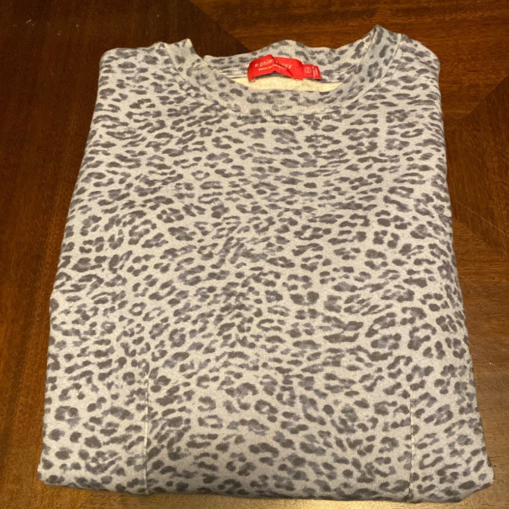 Philanthropy sweatshirt size small